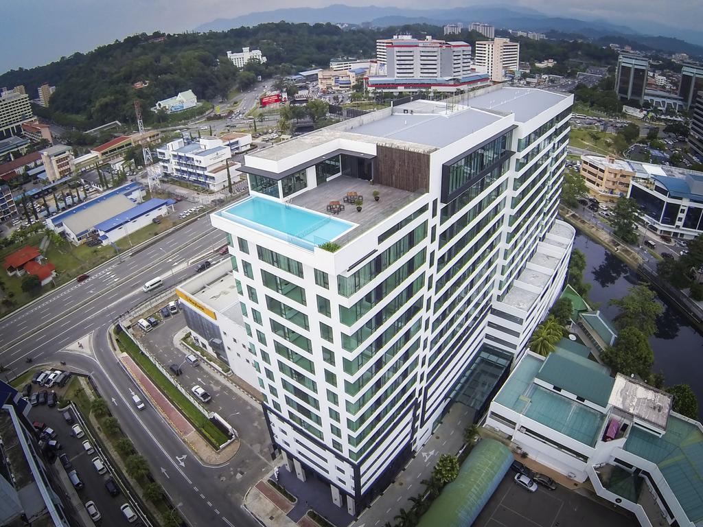 Sky Hotel Kota Kinabalu Zewnętrze zdjęcie