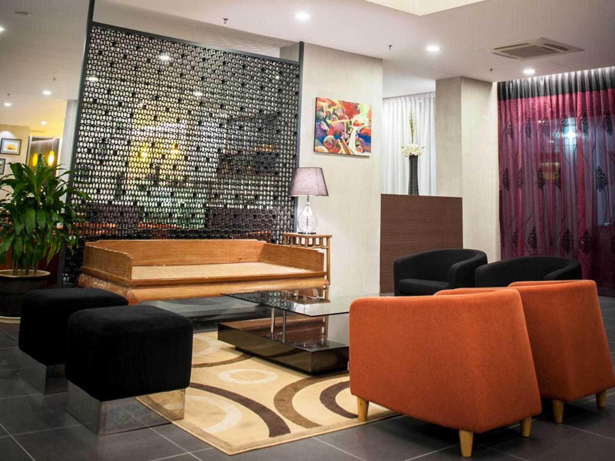 Sky Hotel Kota Kinabalu Zewnętrze zdjęcie