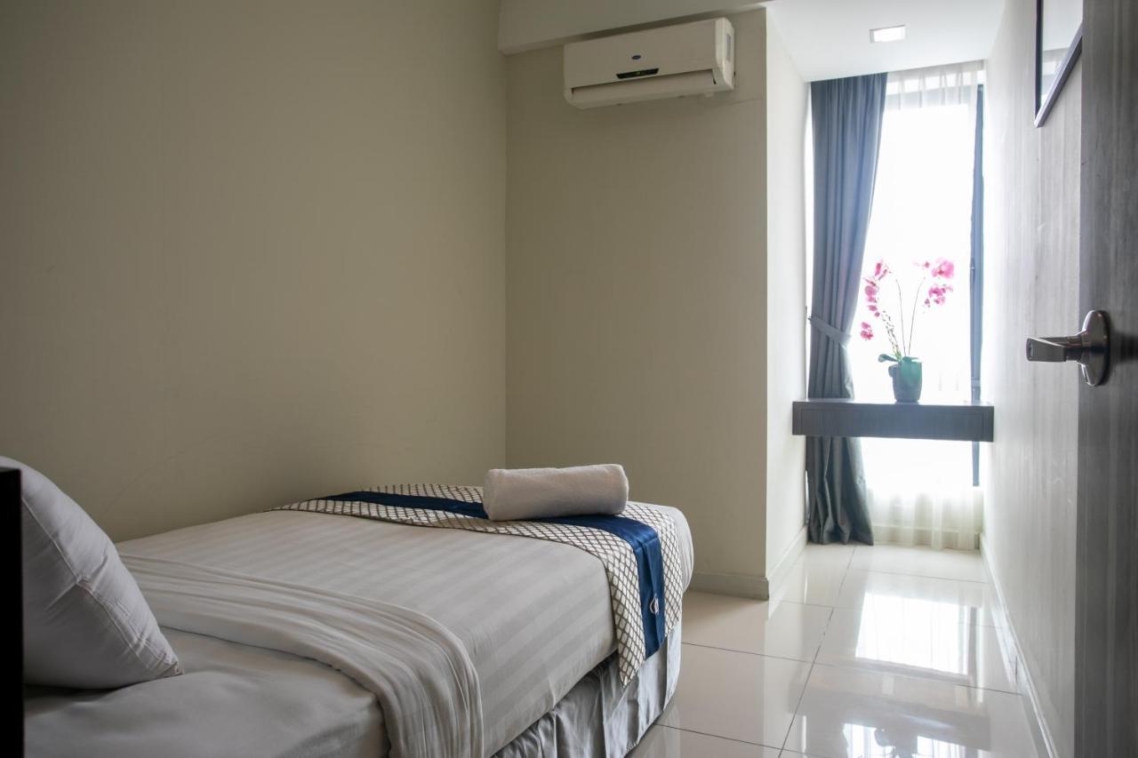 Sky Hotel Kota Kinabalu Zewnętrze zdjęcie