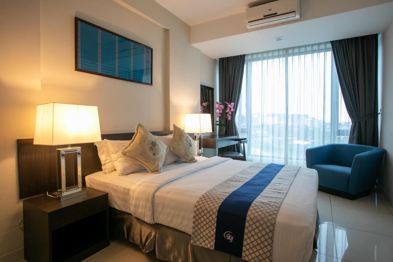 Sky Hotel Kota Kinabalu Zewnętrze zdjęcie