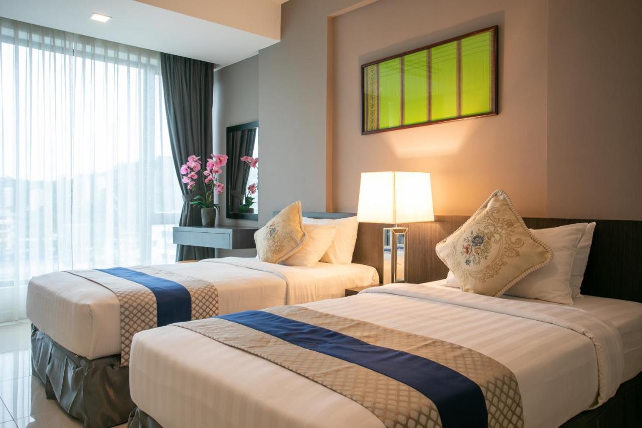 Sky Hotel Kota Kinabalu Zewnętrze zdjęcie