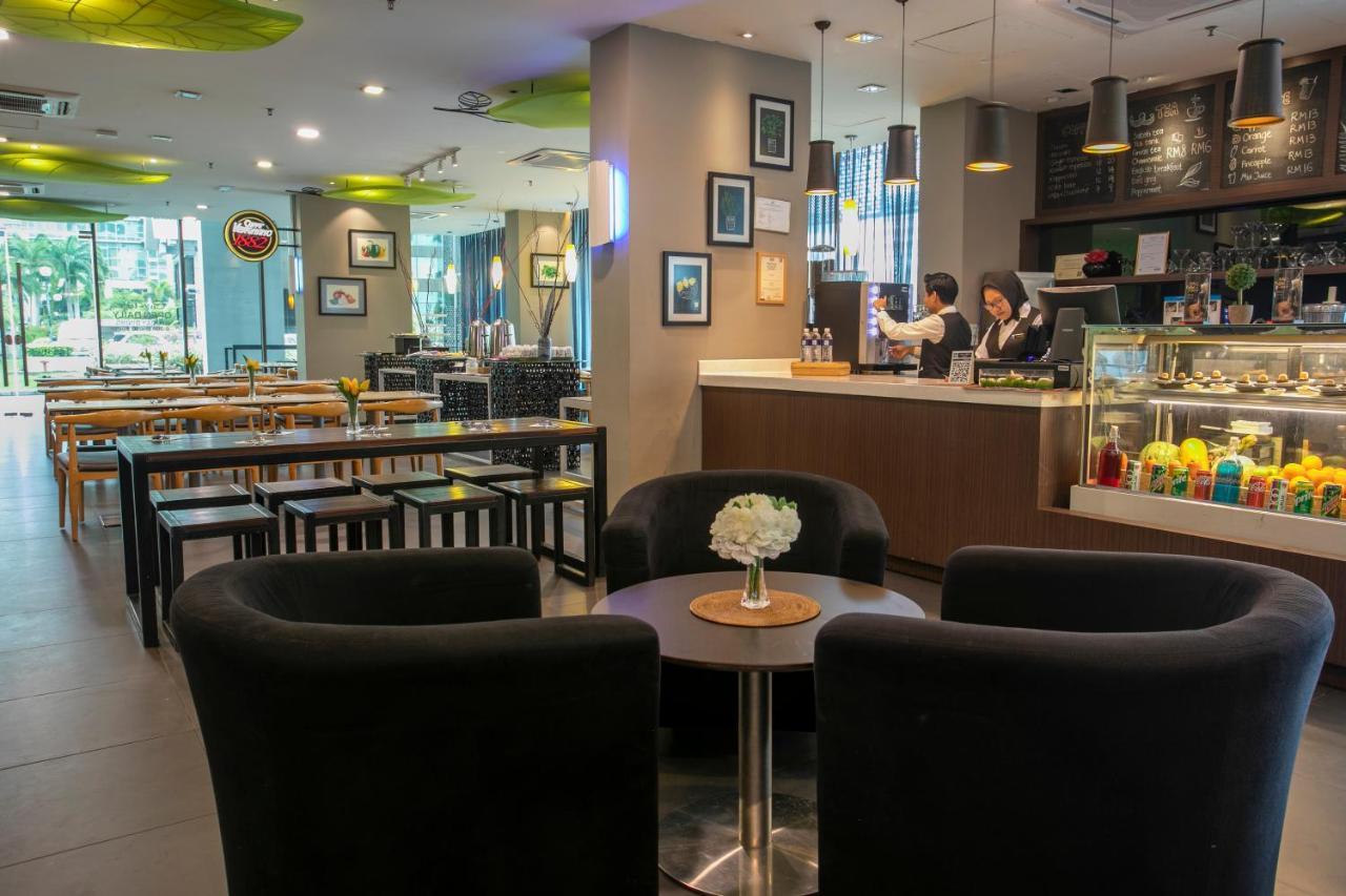 Sky Hotel Kota Kinabalu Zewnętrze zdjęcie