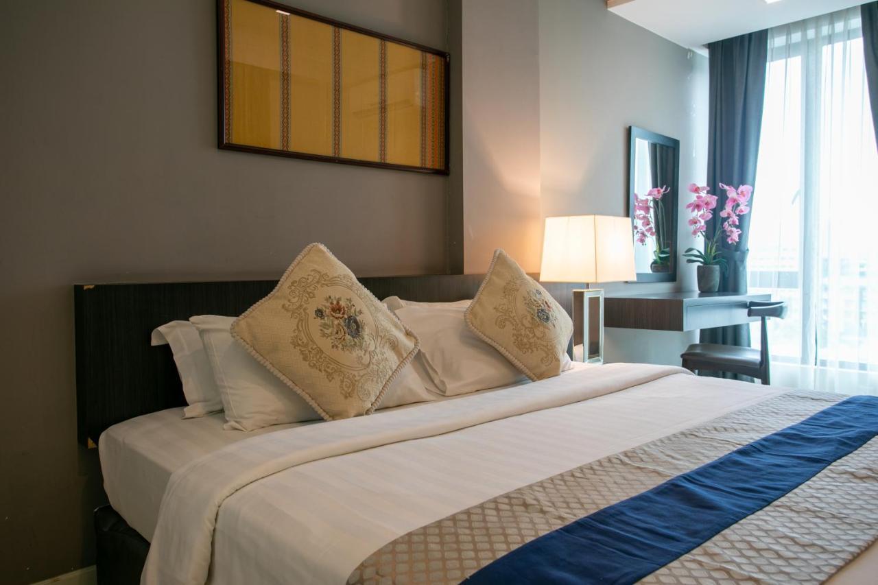 Sky Hotel Kota Kinabalu Zewnętrze zdjęcie